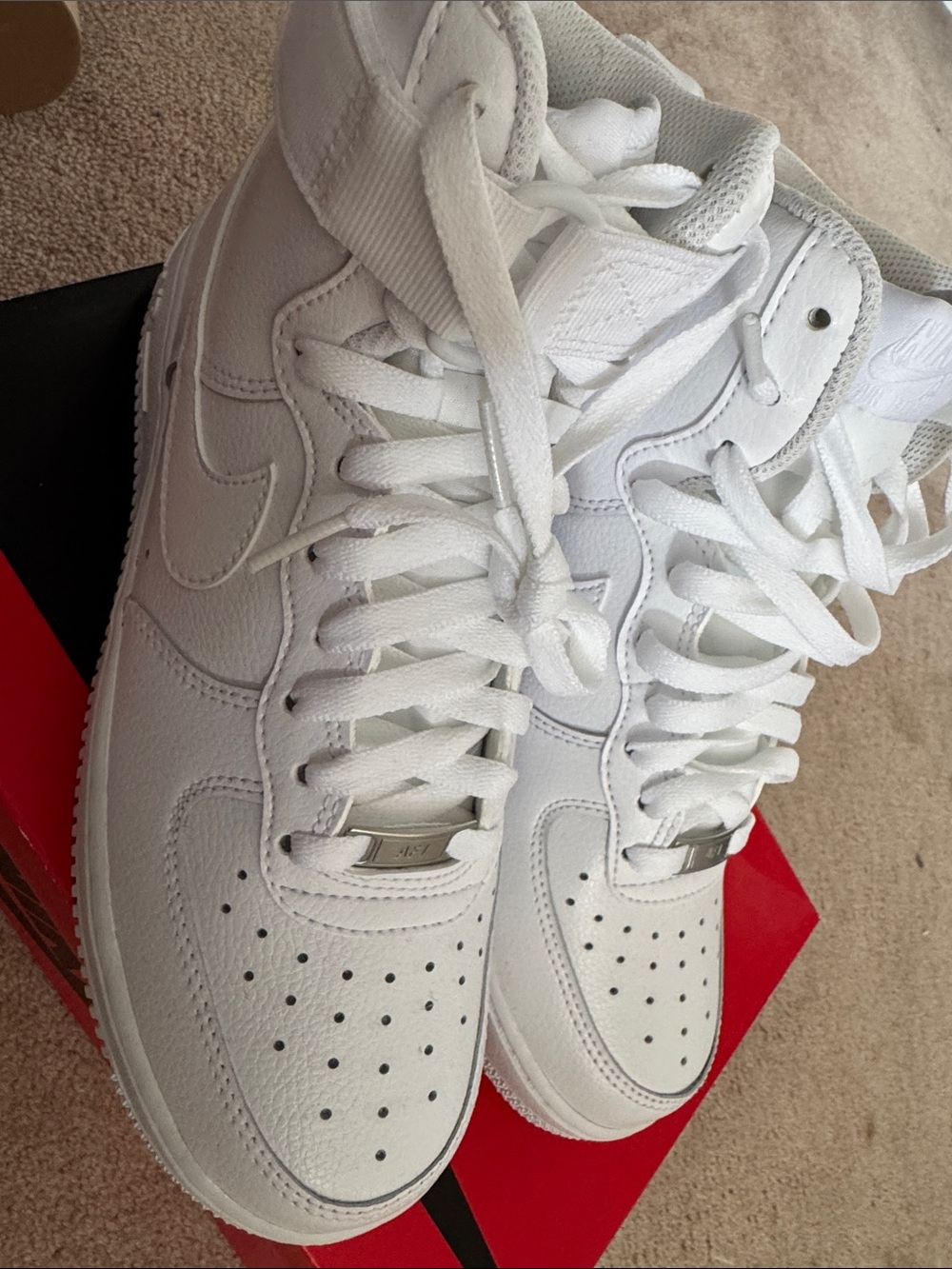 Nike White High-Top Sneakers - All-White Leather size 7 mens air force 1